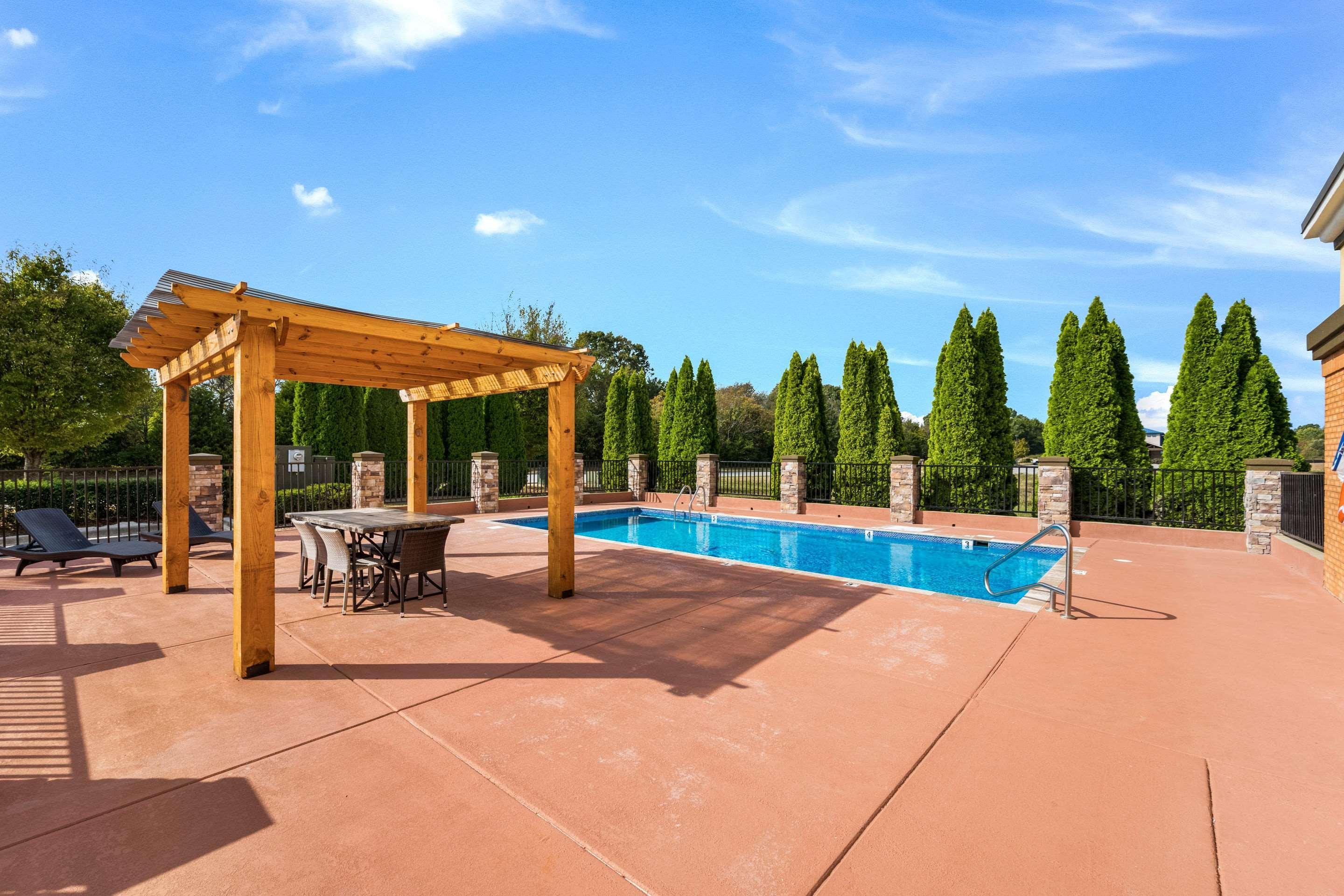 Clarion Pointe Madison-Huntsville מראה חיצוני תמונה